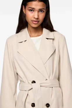 Abrigo trench