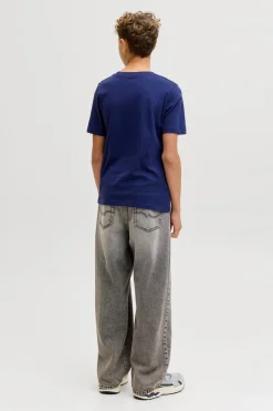 Baggy jeans