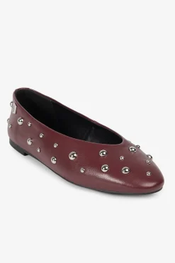 Bailarina se&ntilde;ora Etoile Tachas