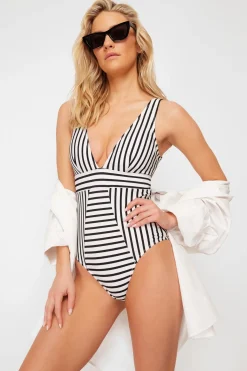Bañador de rayas escote en V