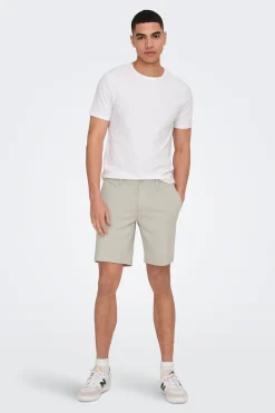 Bermuda chino