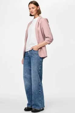 Blazer b&aacute;sica