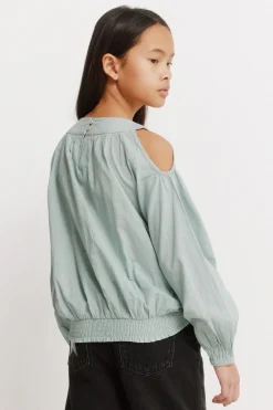 Blusa hombros cut out ni&ntilde;a