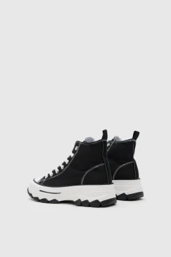 Botas casual puntera