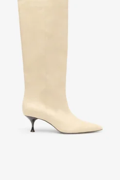 Bota tac&oacute;n kitten efecto coco
