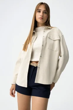 Camisa Con Textura Aterciopelada