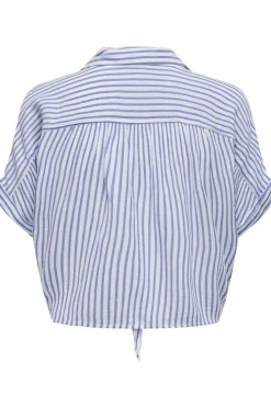 Camisa crop manga corta