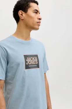 Camiseta b&aacute;sica con logo