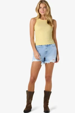 Camiseta b&aacute;sica estilo nadadora