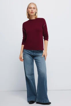 Camiseta punto cortado tachas