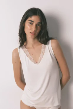 Camiseta punto s&uacute;per suave beige