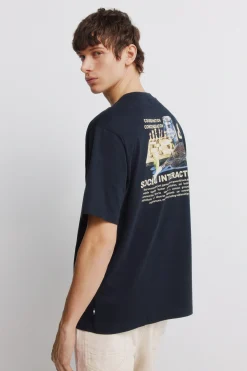 Camiseta social interaction