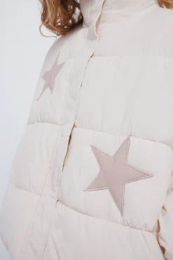 Chaqueta acolchada estrellas ni&ntilde;a