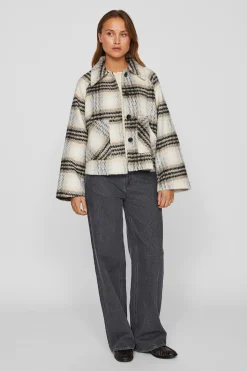Chaqueta de paño abotonada