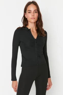 Chaqueta deportiva costuras