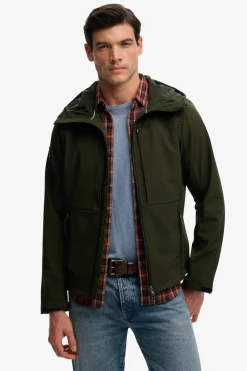 Chaqueta hombre sofshell con capucha