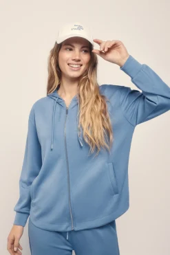Chaqueta modal tacto suave azul
