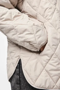 Chaqueta quilted botones