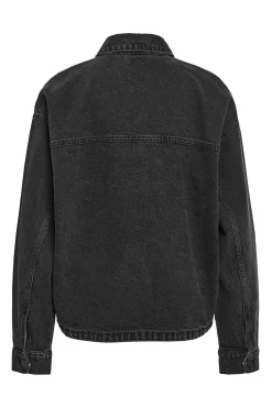 Chaqueta vaquera bolsillos