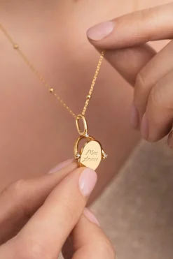 Charm Mon Amour Ba&ntilde;o Oro