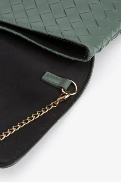 Clutch con textura de trama