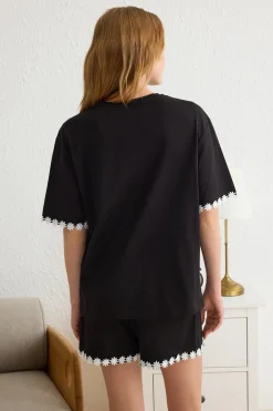 Conjunto de pijama bies flores