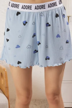 Conjunto de pijama corto corazones