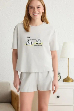 Conjunto de pijama corto pandas