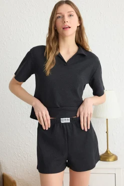 Conjunto de pijama corto polo canalé