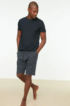 Conjunto de pijama corto rayas