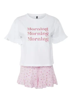 Conjunto de pijama corto volantes floral
