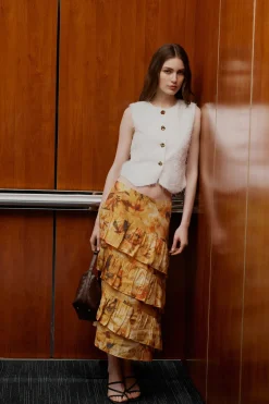 Falda midi