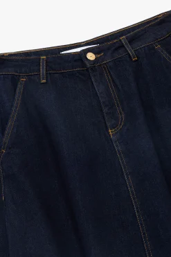 Falda midi de corte est&aacute;ndar