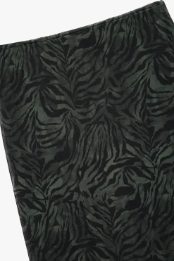Falda midi de tul con estampado animal y forro, cintura est&aacute;ndar