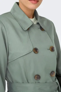 Gabardina midi con cintur&oacute;n