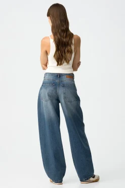 Jeans Ava Balloon Fit con Cintur&oacute;n