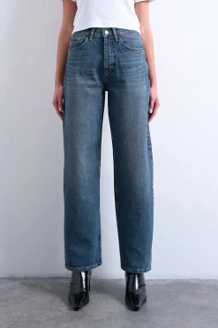 Jeans de tiro medio