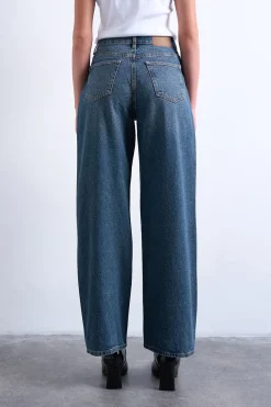 Jeans de tiro medio