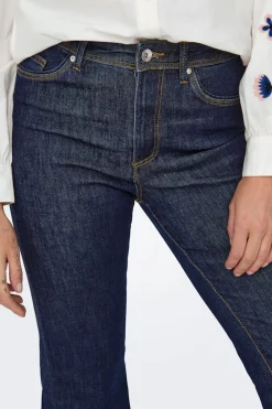 Jeans flared