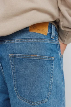 Jeans lavado medio regular fit