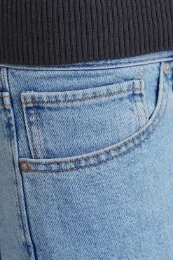 Jeans relaxed fit cl&aacute;sico