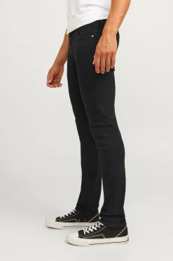 Jeans slim fit cl&aacute;sico