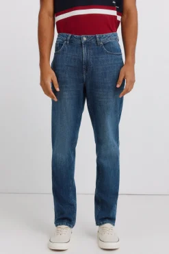 Jeans ultraligero lavado oscuro slim fit