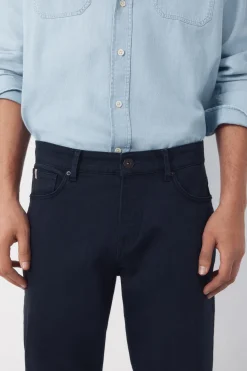Pantal&oacute;n 5 bolsillos color regular fit