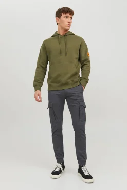 Pantalón cargo slim
