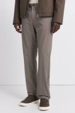 Pantal&oacute;n chino comfort fit