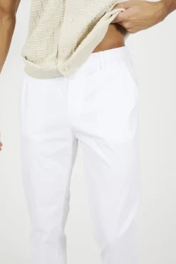 Pantal&oacute;n chino con 3 bolsillos
