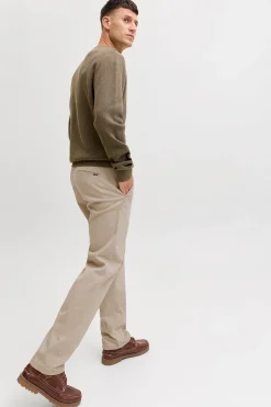 Pantal&oacute;n chino relaxed
