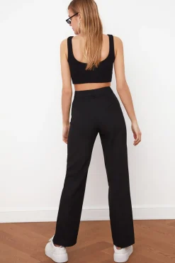 Pantal&oacute;n cintura alta