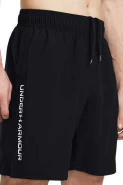 Pantal&oacute;n corto deportivo